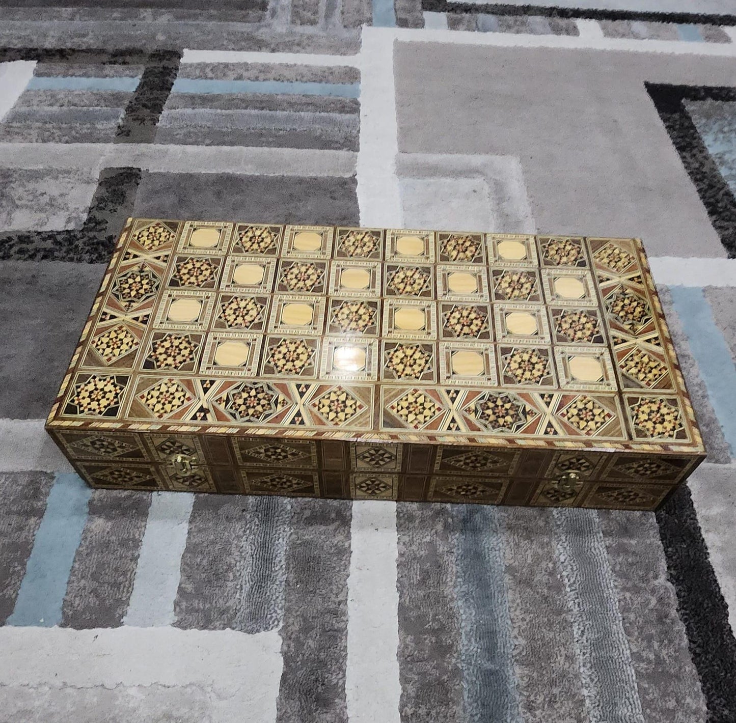 Original high quality Syrian Backgammon game