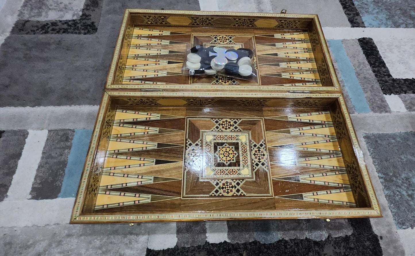 Original high quality Syrian Backgammon game